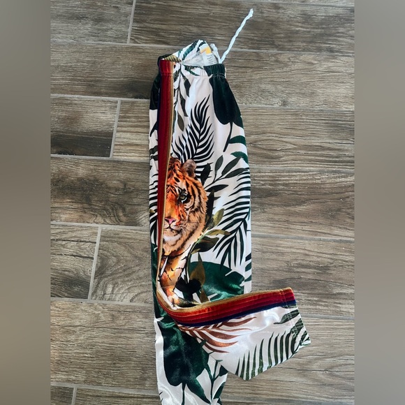Aviator Nation Jungle Print velvet Pant RARE - Picture 6 of 6